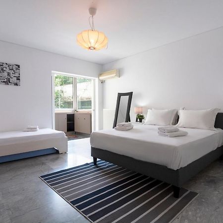 Central 3Bd Apt. Near Acropolis Атина Екстериор снимка