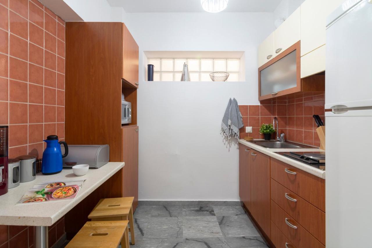 Central 3Bd Apt. Near Acropolis Атина Екстериор снимка